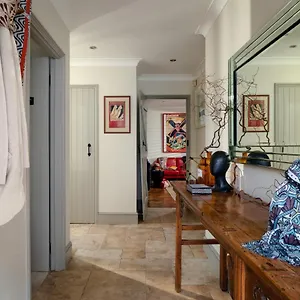 Quay House - Waterside Eclectic Style Character Holiday home