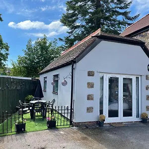Ty Mynydd Holiday home
